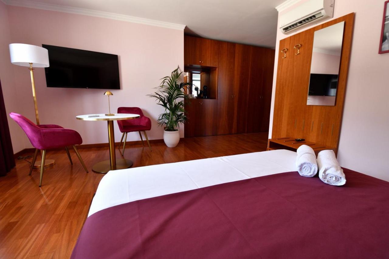 Bed and Breakfast Le Cinema Formia Esterno foto