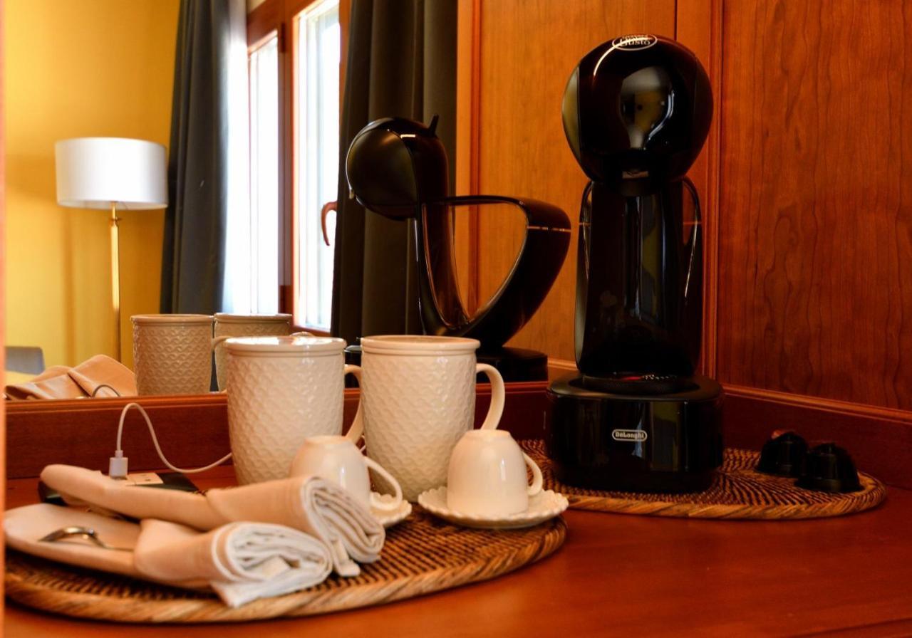 Bed and Breakfast Le Cinema Formia Esterno foto