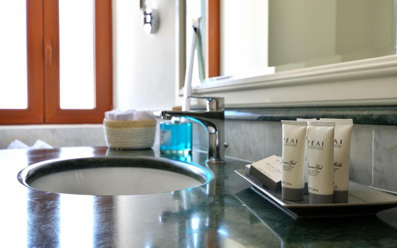 Bed and Breakfast Le Cinema Formia Esterno foto