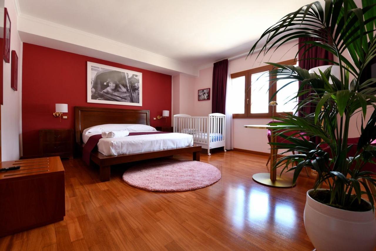 Bed and Breakfast Le Cinema Formia Esterno foto