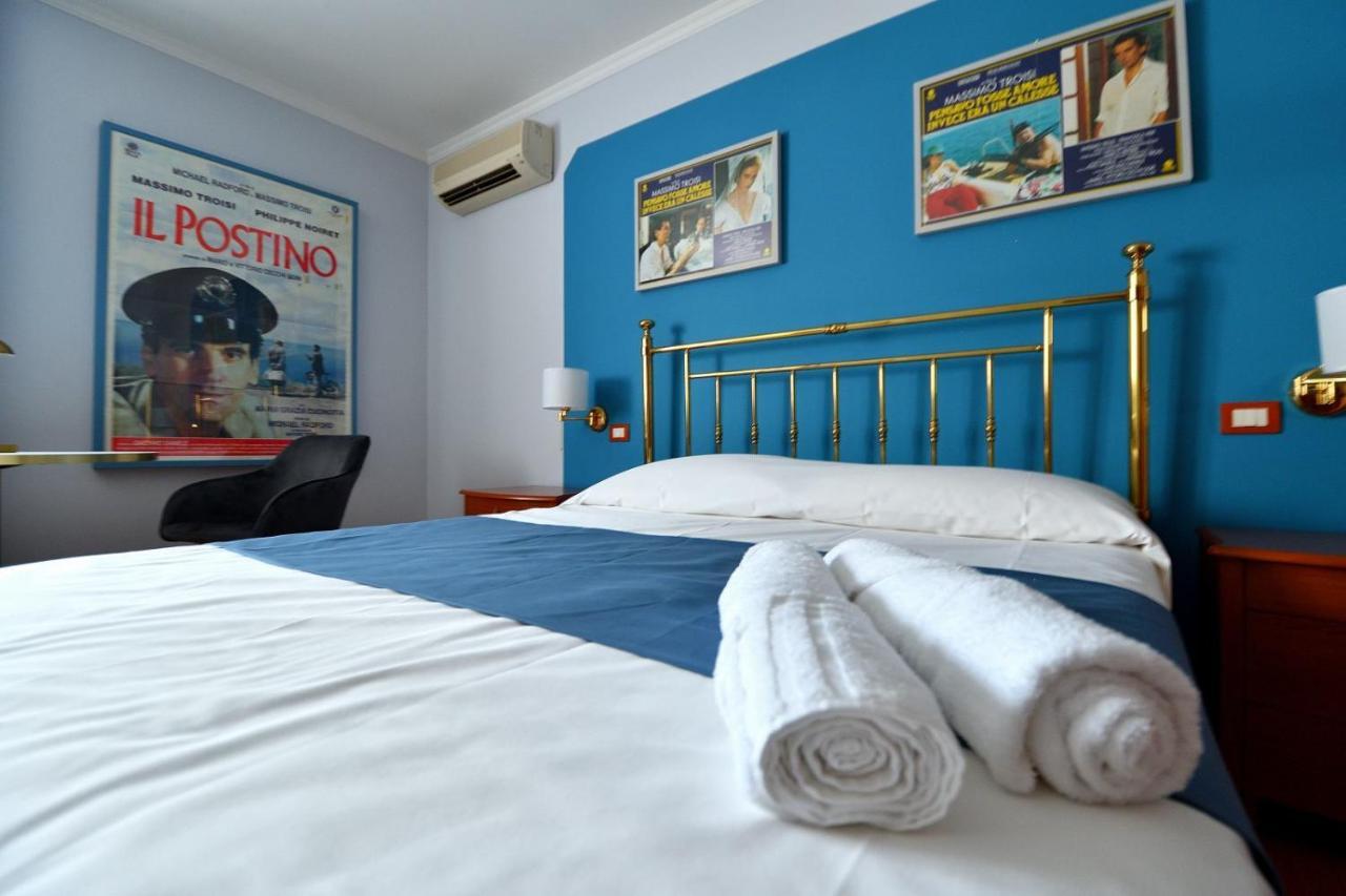 Bed and Breakfast Le Cinema Formia Esterno foto